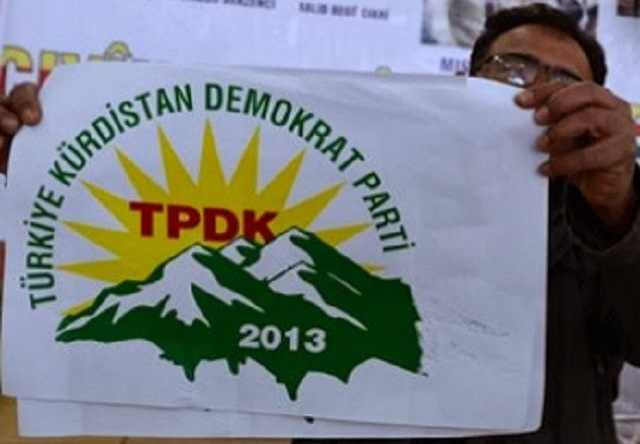 Photo of Türkiye’de adında Kürdistan olan ilk siyasi partiye onay verildi