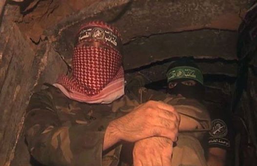 Photo of Şehid Düştükleri zannedilen Kassam Mücahidleri Tünellerden Sağ Çıktılar