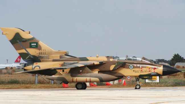 Photo of Suudi Arabistan savaş uçakları Yemen’e gönderildi