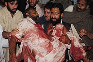 Photo of Pakistan’da fitneciler yine müslümanlara saldırı düzenledi