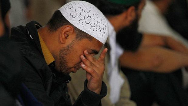 Photo of İslamiyeti Seçen İngilizliler’in Sayısı İki Kat Arttı