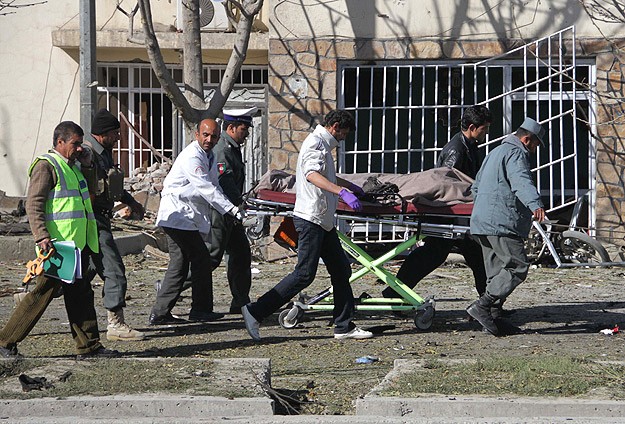 Photo of Afganistan’da intihar saldırısı: 6 ölü 11 yaralı