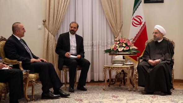 Photo of İran cumhurbaşkanı, Türkiye dışişleri bakanı’nı kabul etti