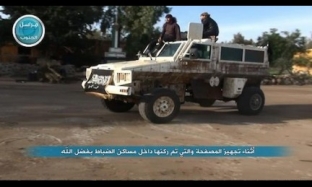 Photo of Nusra, terör eylemlerinde BM araçlarını kullanıyor