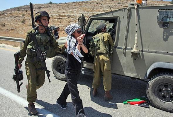 Photo of Filistinli 14 yaşındaki kız çocuğuna hapis cezası verildi