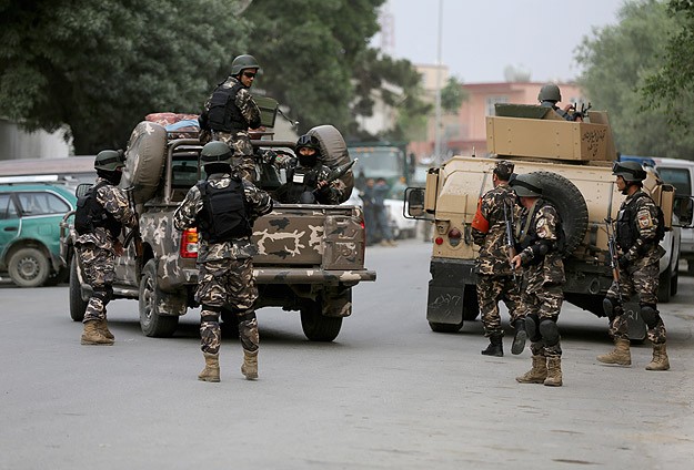 Photo of Afganistan’da Taliban çatışması: 10 ölü