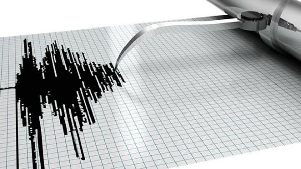 Photo of İran’da 5.2 büyüklüğünde deprem meydana geldi