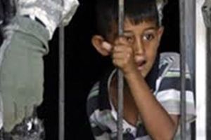 Photo of Filistinli çocuklara siyonist rejim tarafından işkence yapılıyor