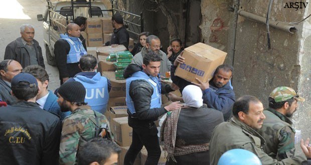 Photo of Teröristlerin ablukasındaki Yermük ahalisine 441 gıda paketi dağıtıldı