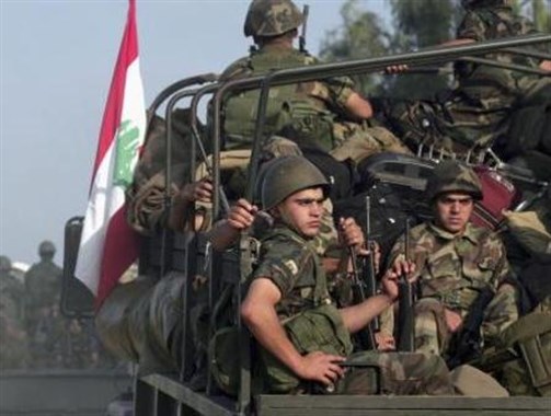Photo of Lübnan Ordusunun Arsel Dağlarında Yuvalanan Teröristlerin Bulunduğu Yerleri Füze Ve Toplarla Vurması Neticesinde Onlarca Terörist Öldü