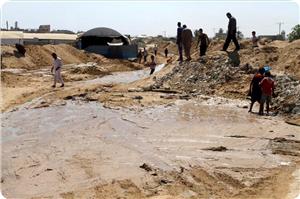 Photo of Gazze-Mısır sınırında toprak çökmeleri meydana geldi