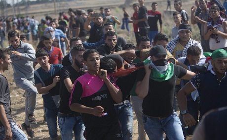 Photo of Batı Şeria Direnişine Destek Veren Gazzeli Gençlere İşgalcilerce Ateş Açıldı. 1 Şehid !