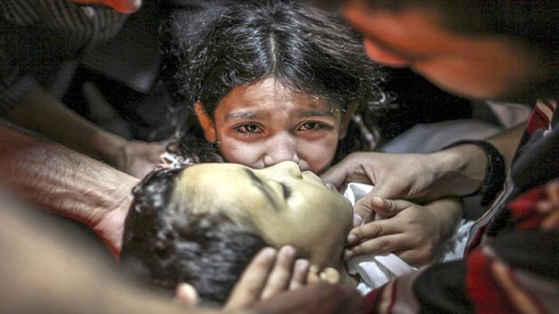 Photo of Çocuklar, Filistin topraklarında Siyonistlerin cinayetlerinin kurbanı