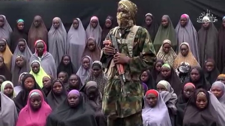 Photo of Boko Haram Kaçırılan Kızların Görüntüsünü Yayınladı