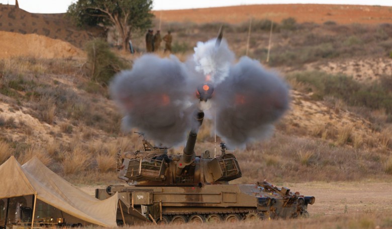 Photo of İşgalci İsrail Ordusu Gazze’den Roket Atıldı İddiasıyla Gazze Mücahidlerine Ait Bir Hedefi Bombaladı