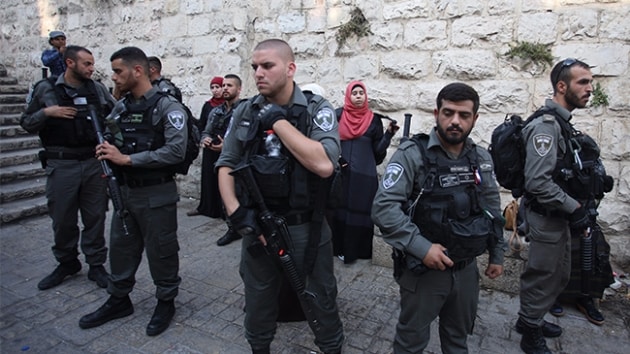 Photo of İşgalci İsrail Rejimi, 50 yaş altı Müslümanların Mescid-i Aksa’ya girişini yasakladı