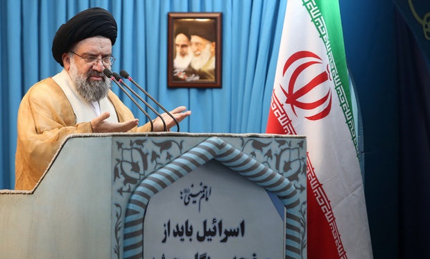 Photo of Tahran Cuma Namazı İmamı Ayetullah Hatemi: Fransa teröristleri açık şekilde destekliyor