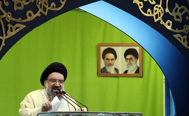 Photo of Ayetullah Hatemi: Yapabileceğimiz kadar füzelerimizi geliştireceğiz