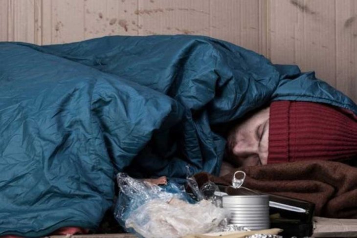 Photo of İngiltere’de evsizlerle ilgili politikalara eleştiri