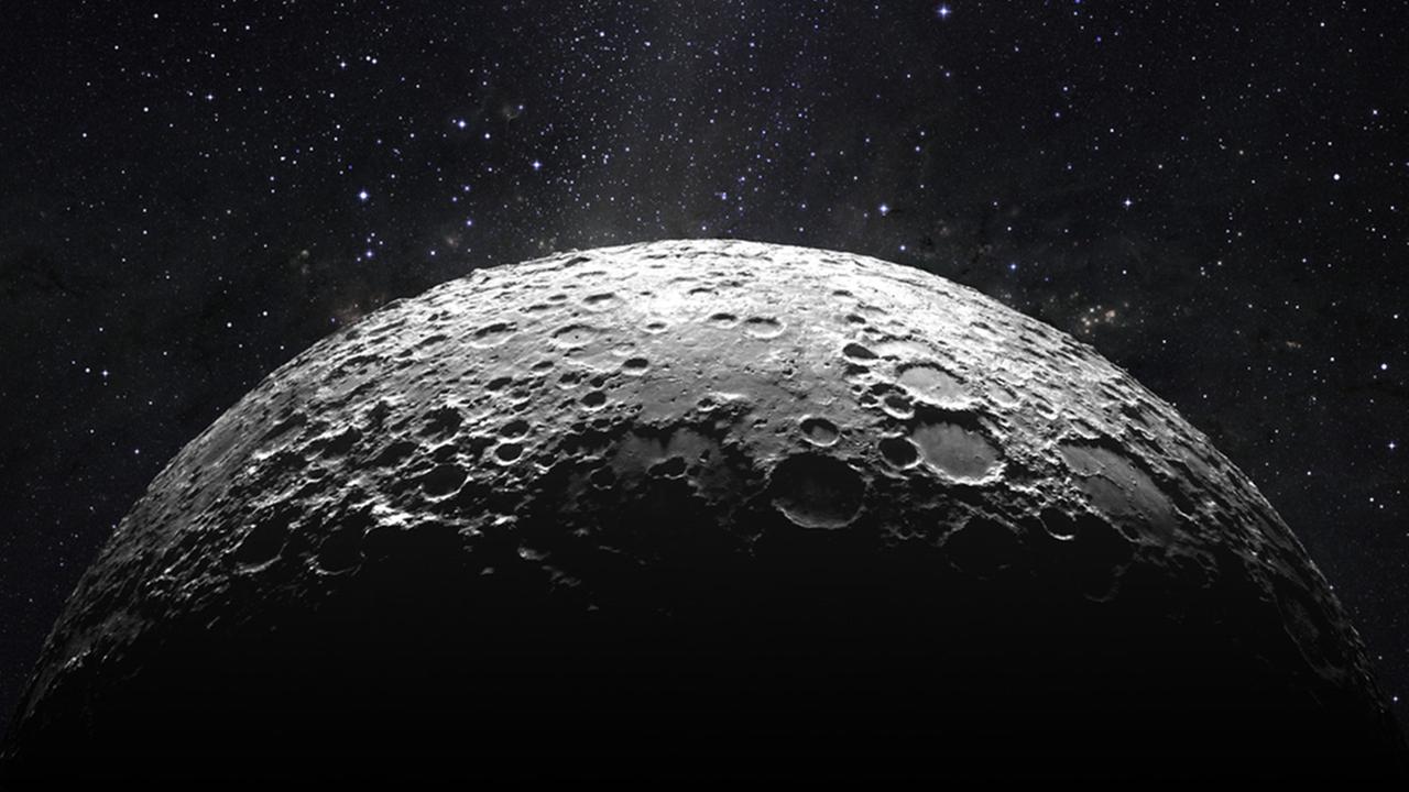 Photo of Ay’ın Birçok Yerinde Su’ya Rastlandı